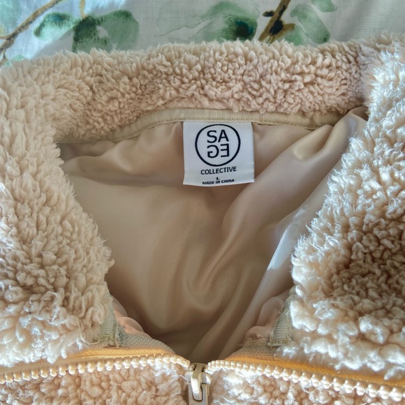 SAGE Collective Teddy Crew Neck Sweater - Picture 3 of 3